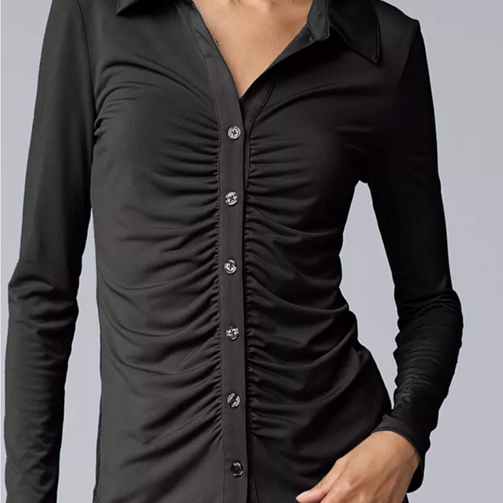 Adorable flattering tummy, hiding shirt by Brook + Lynn in black